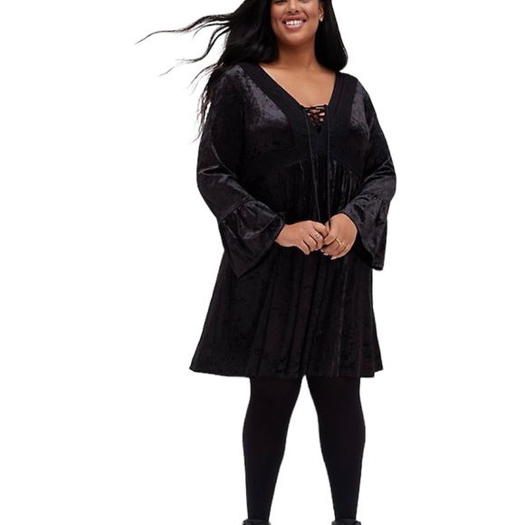 Torrid Plus Size 4 Black Lace Up Tassel Velvet Bell Sleeve Dress NWT - Picture 5 of 14